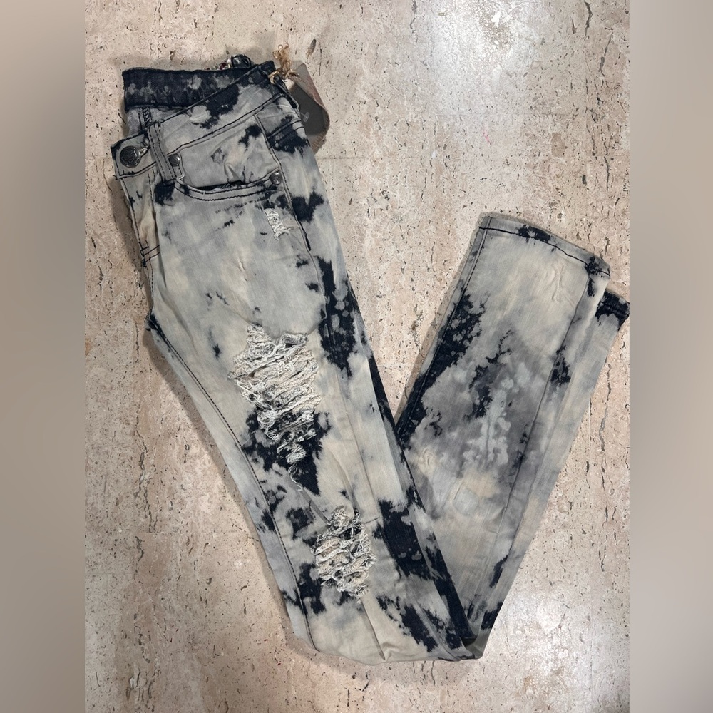 MACHINE Nouvelle mode Acid Washed/Distressed Women’s Size 0/25